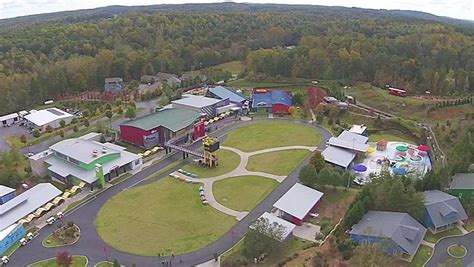 Victory junction - Victory Junction Camp – Living Life to its Fullest. Quietly nestled on 84 acres of land in Randleman, NC, Victory Junction was created as a love and family filled tribute to …